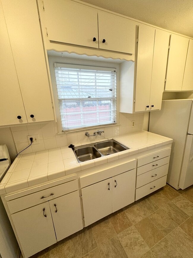 Photo - 1505 54th St