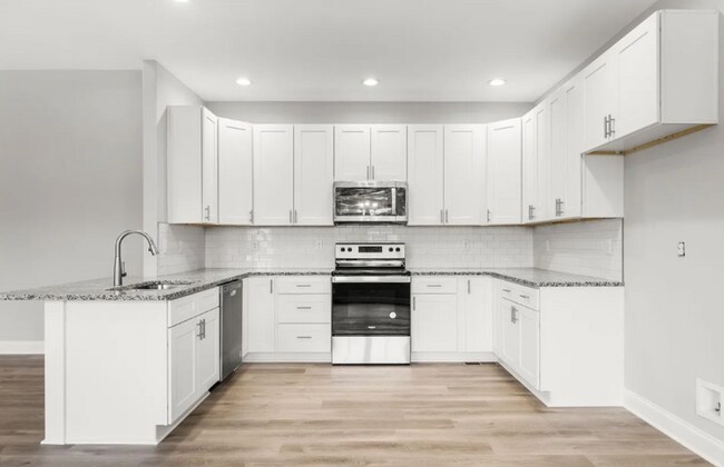 Photo - 1102 Andover Dr