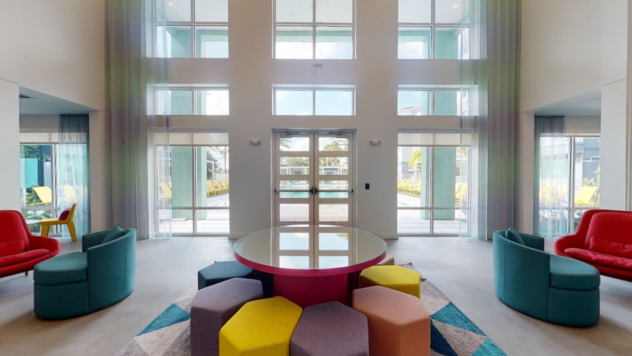 Photo - Hub Orlando Apartments