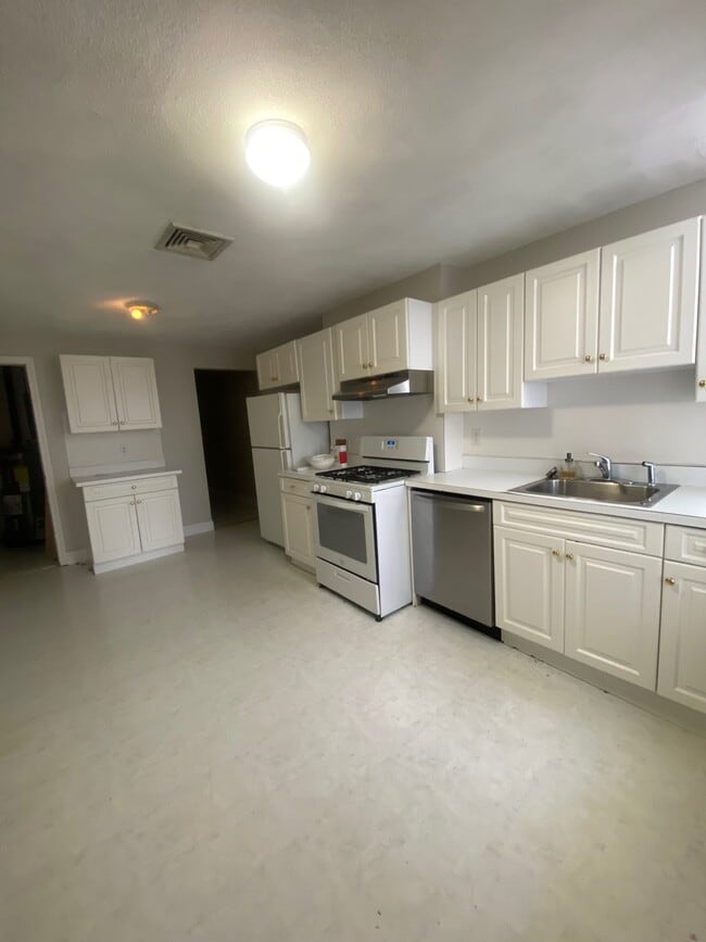 Photo - 10 Belmont St Unit 8