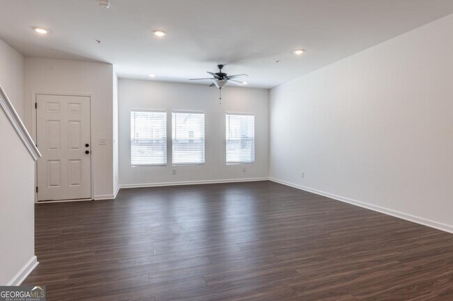 Photo - 5542 Highland St