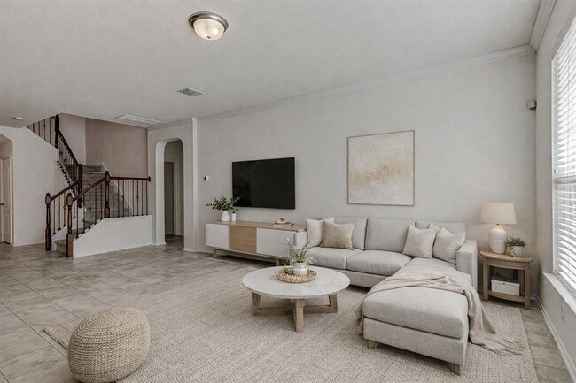 Building Photo - 339 Alamosa Dr