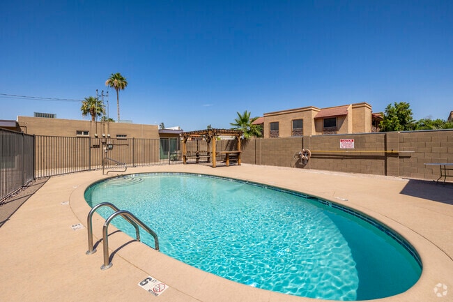 Building Photo - Papago View Apartments