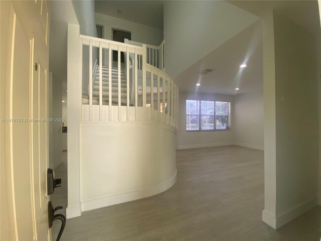 Photo - 241 E Bayridge Dr Casa