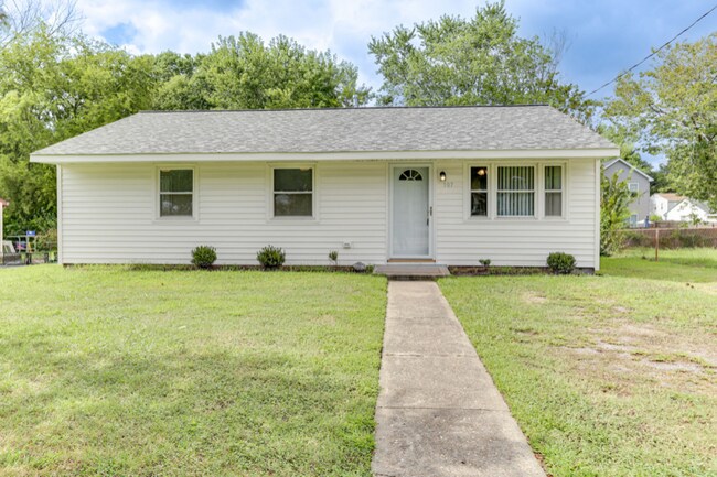 Photo - 107 Fox Hill Rd House