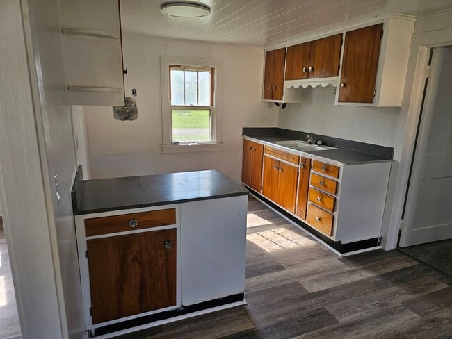 Photo - 1526 Oak Harbor Rd Unidad A