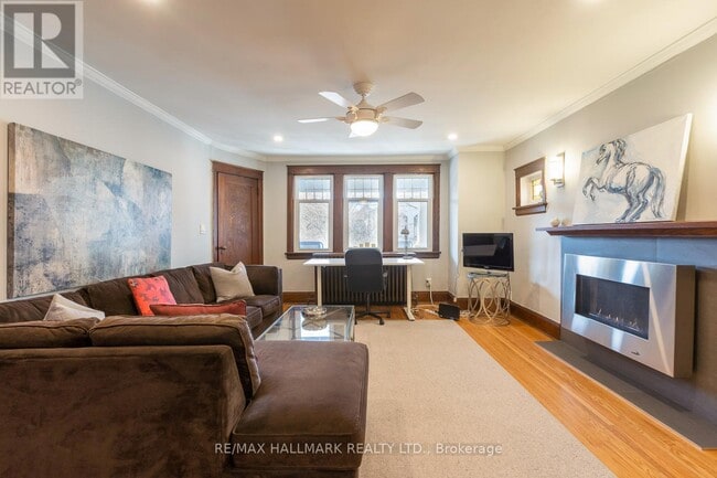 Photo - 27 Hammersmith Ave Unité B (Upper)