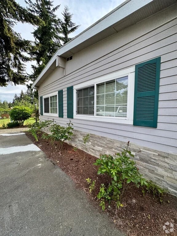 Building Photo - 16724 20th Ave W Rental