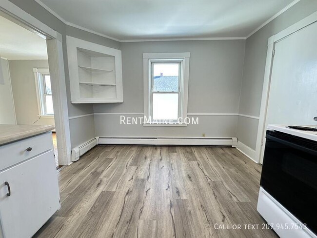 Photo - 88 Larkin St Unit 2