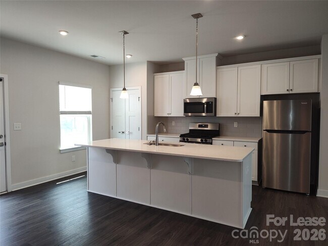 Photo - 1105 Newell Towns Ln