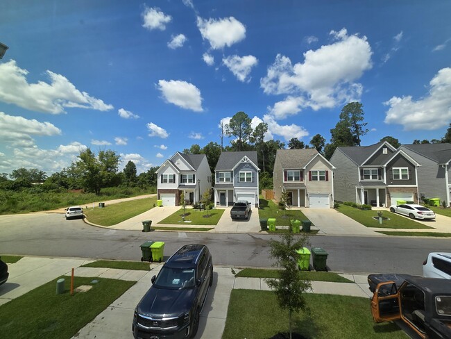 Photo - 1032 Crescent Moon Lp