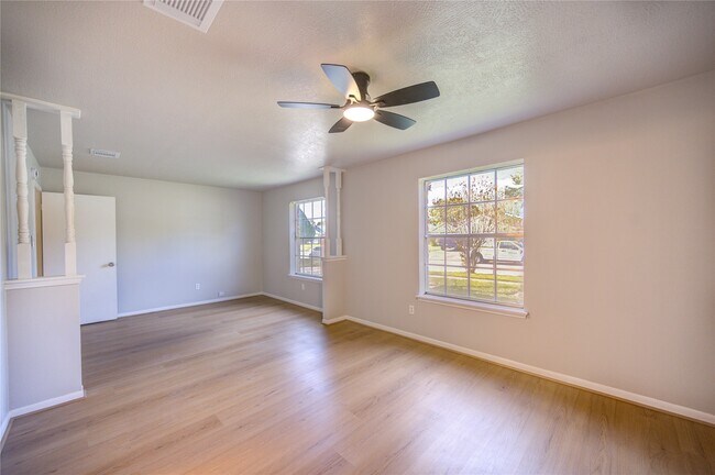 Photo - 6711 Marisol Dr