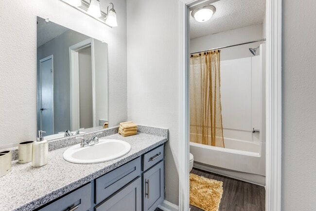 Photo - Riviera on Normandy