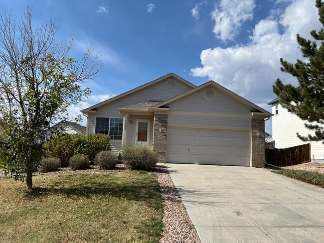 Building Photo - 12583 Pine Valley Cir