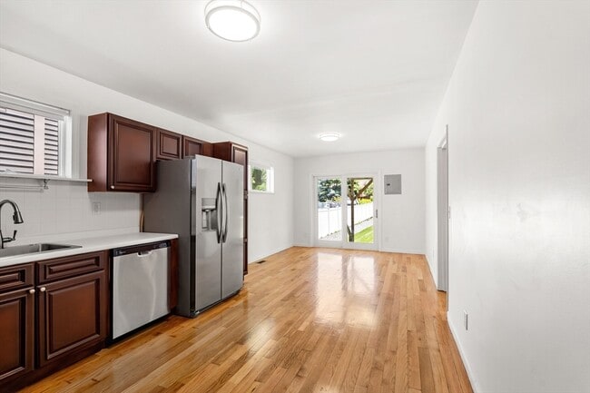 Building Photo - 50 Arcadia St Unit 1