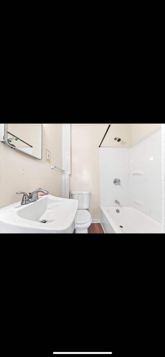 Photo - 1420 W Linden St