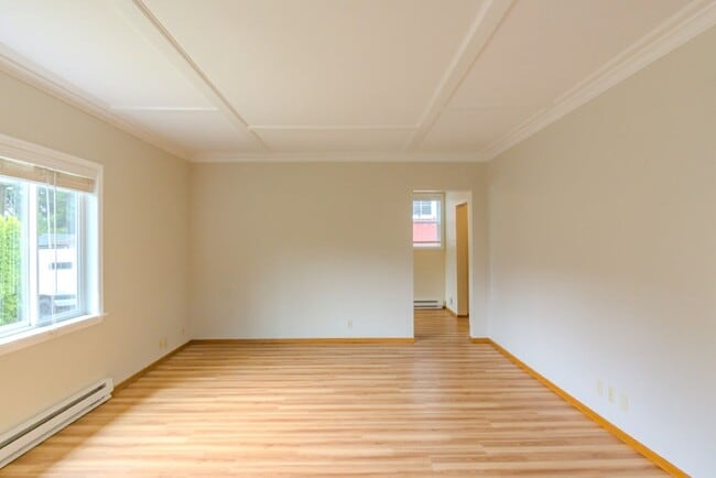 Photo - 4Bd/2Ba Seattle Home