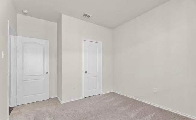 Photo - 1609 Everwood Ct