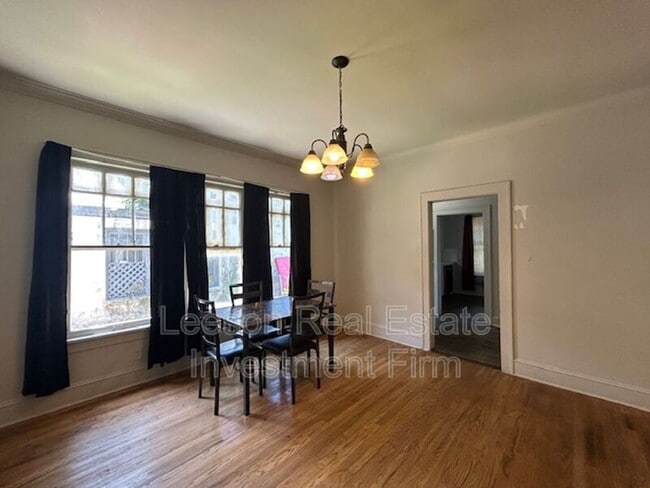 Photo - 142 E Jordan St