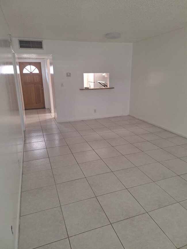Photo - 5061 W Oakland Park Blvd Unit 108