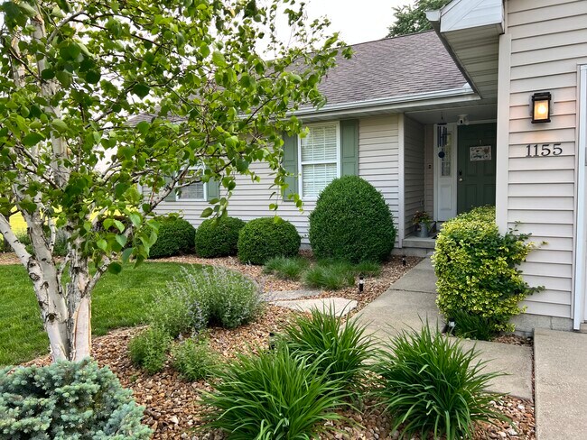 Photo - 1155 Swan Dr