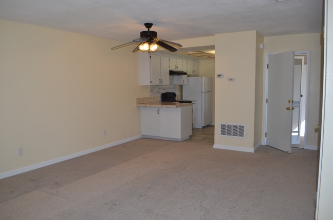 Photo - 759 Valley Green Dr