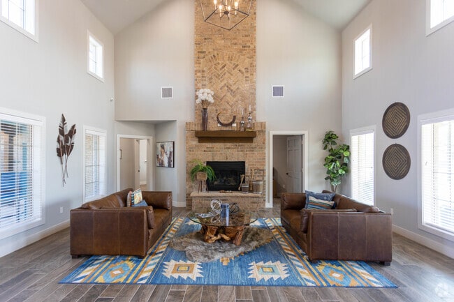Signature Clubhouse