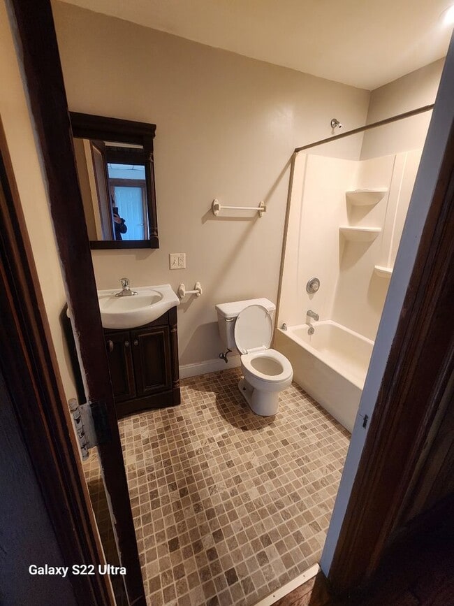 Photo - 23 Walnut St Unidad 1