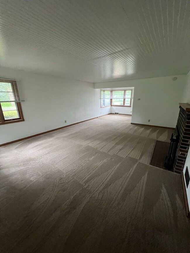 Photo - 2 Bedroom 1 Bath Single Family Home Available!