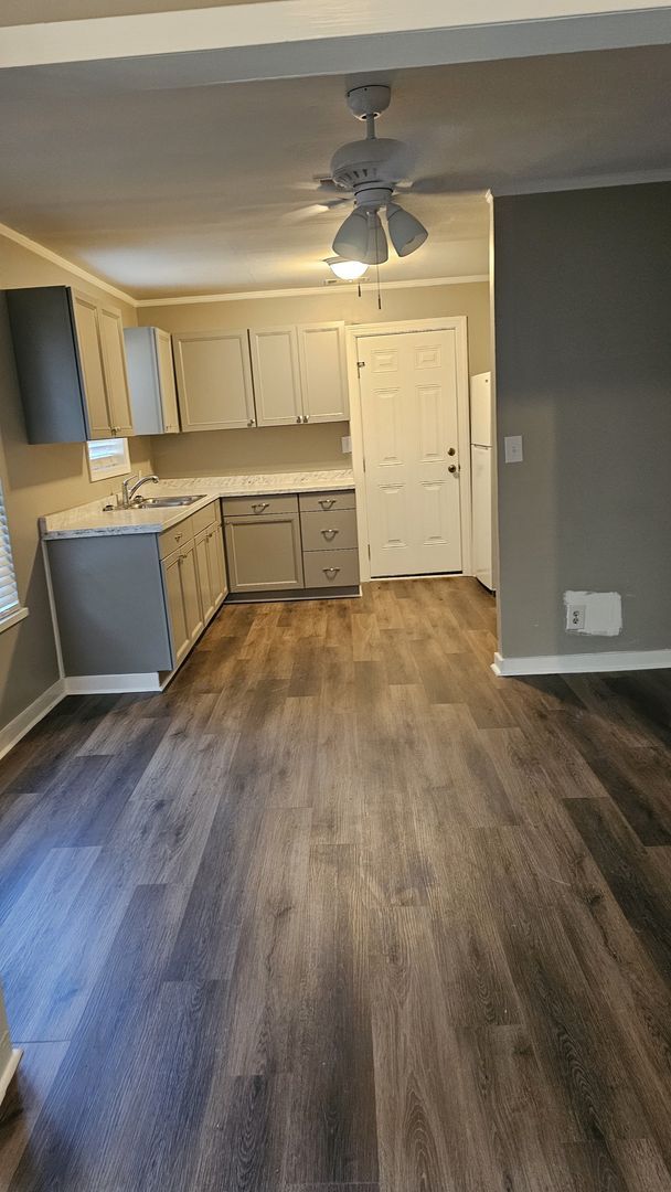 Photo - Adorable 3 bedroom, 2 bath home for lease.