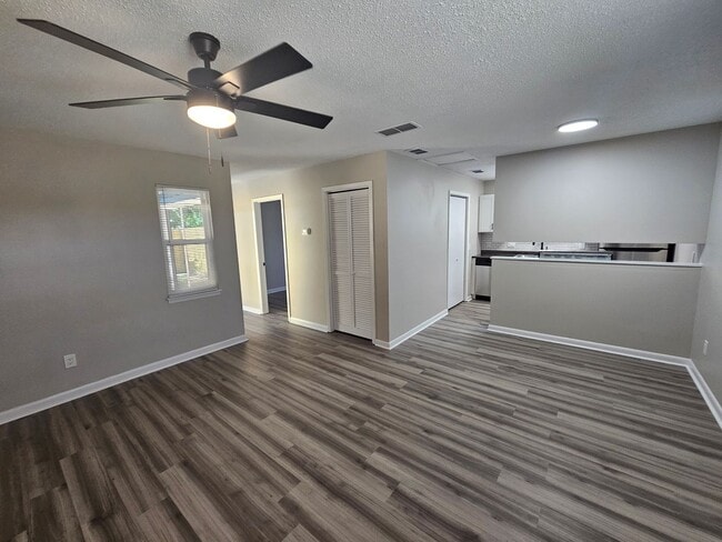 1510 Arthur Ave Unit 1510 Arthur Ave, Unit B