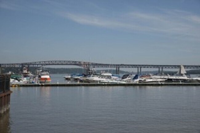 Photo - 12 Front St Unit 1