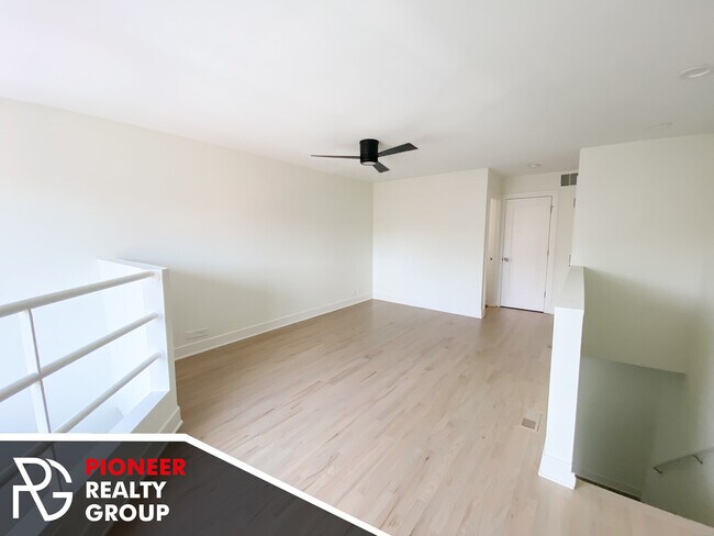 Photo - 1014 W Grace St Unit 944F201