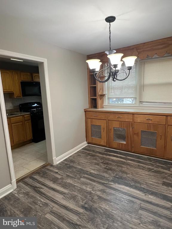 Photo - 4776 Shamrock Ave