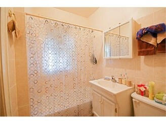 Photo - 8440-42 S Drexel Ave