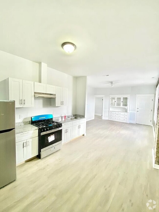 Building Photo - 2238 S Homan Ave Unit 2R Rental