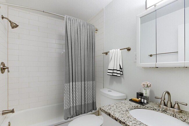 Photo - Harvey Allen Apartments