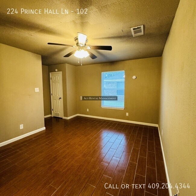 Photo - 224 Prince Hall Ln Unit 102