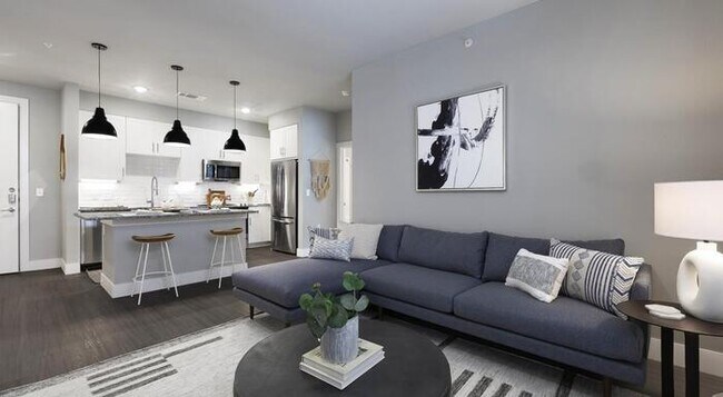 Photo - 168 Belterra Vlg Wy Unidad c5