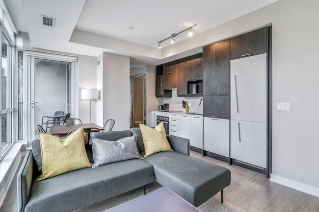 Photo - 199 Richmond St W Unité SI ID1471492P