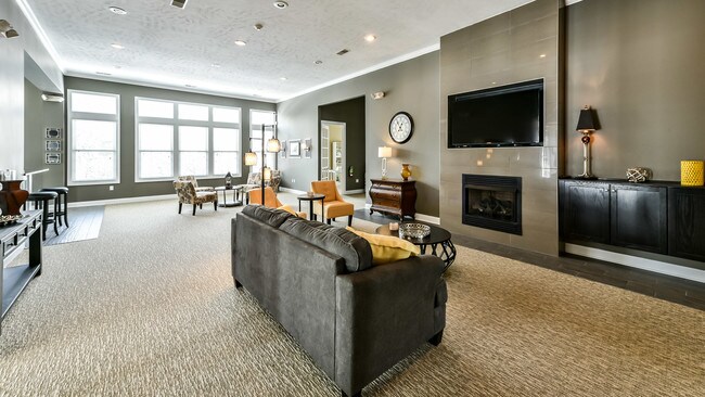 Photo - Foxmoor Apartments and Condominiums