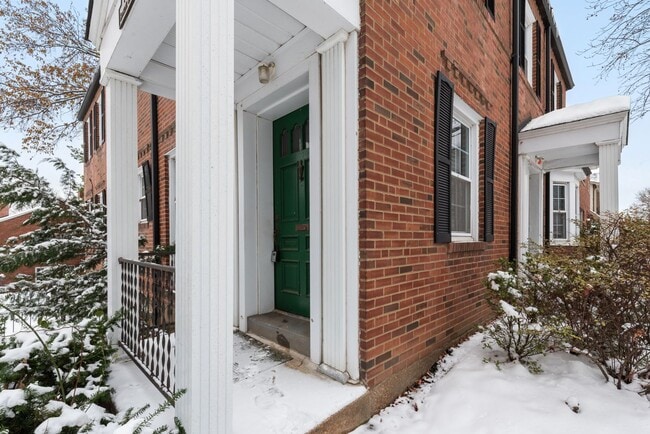 Photo - 7710 Brookline Terrace