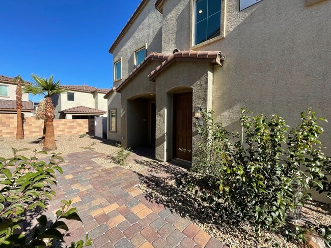 Photo - GATED 2 BED 2.5 BATH 2 CAR GARAGE 2 FLOOR ...