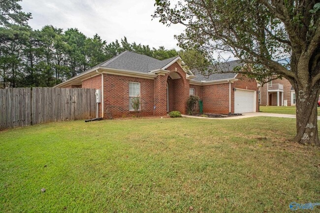 216 Horseshoe Bend N