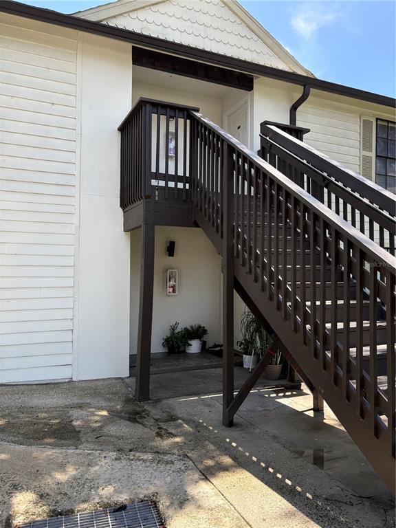 Building Photo - 305 W Grant St Unit C1