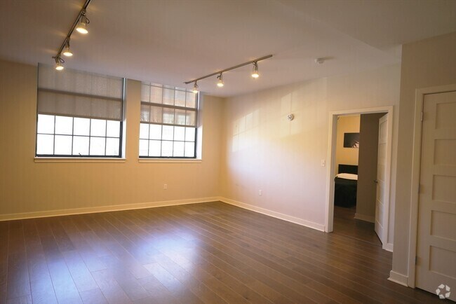 Building Photo - 1245 Adams St Unit WM106 Rental