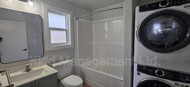 Photo - 1185 Blackburn N Rd