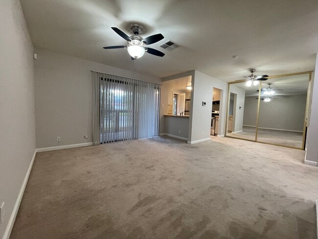 Photo - 2416 Shadow Ln