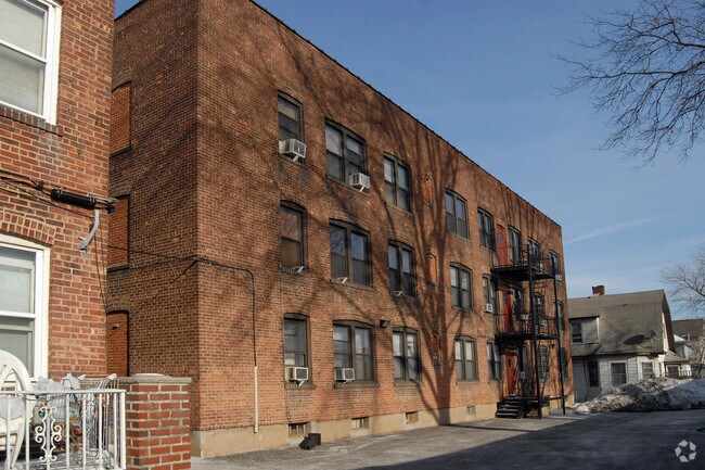 Photo - Heath Court