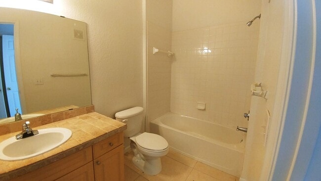 Photo - Stylish 2 Bed, 2 Bath Corner Unit in Gated... Unit 2338